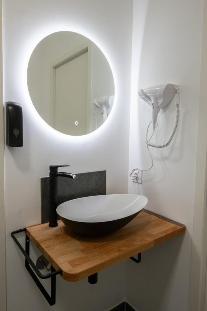 Suite Kella Tassin - Beau Studio Renove المظهر الخارجي الصورة