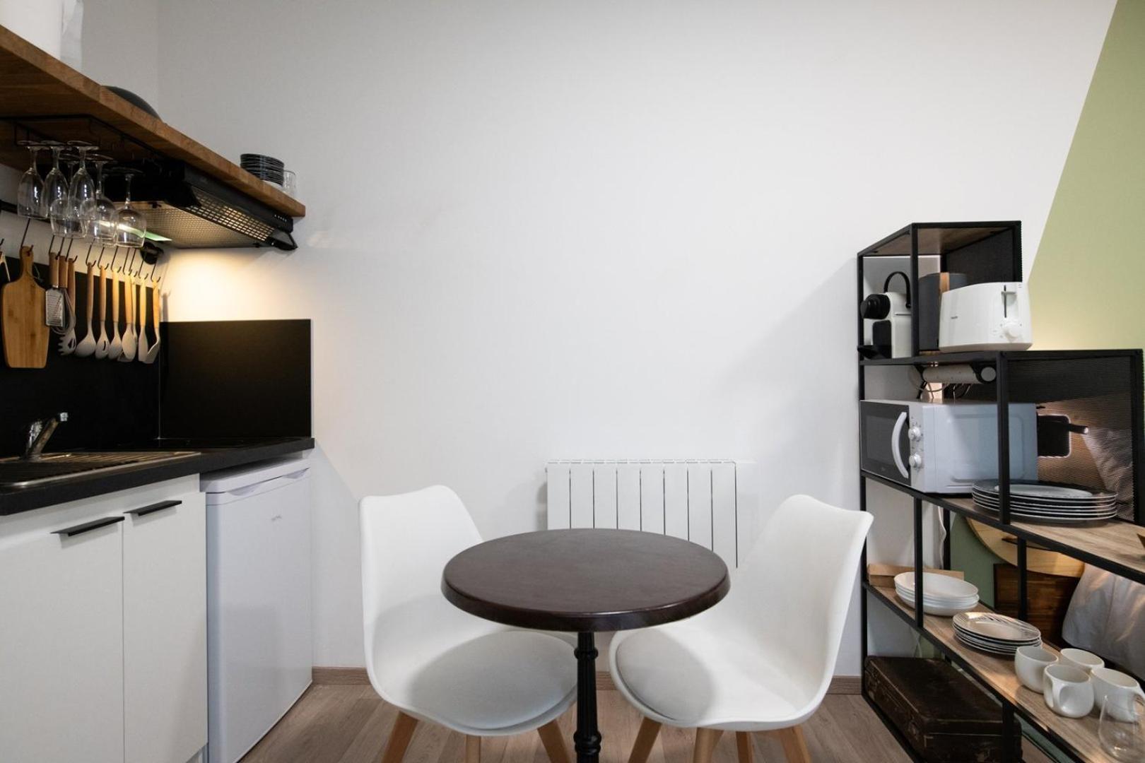 Suite Kella Tassin - Beau Studio Renove المظهر الخارجي الصورة