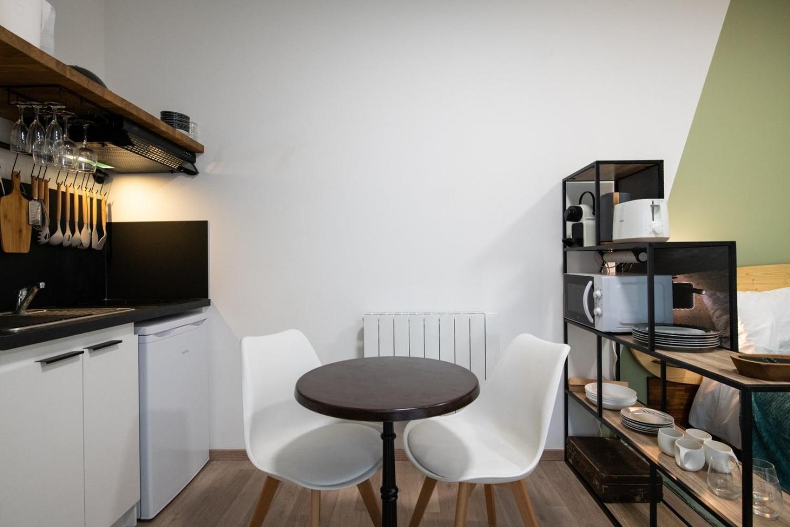 Suite Kella Tassin - Beau Studio Renove المظهر الخارجي الصورة